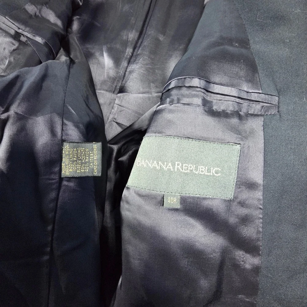 Banana Republic Mens 40R Blazer Black 100% Wool Italy 3 Button Sport Coat